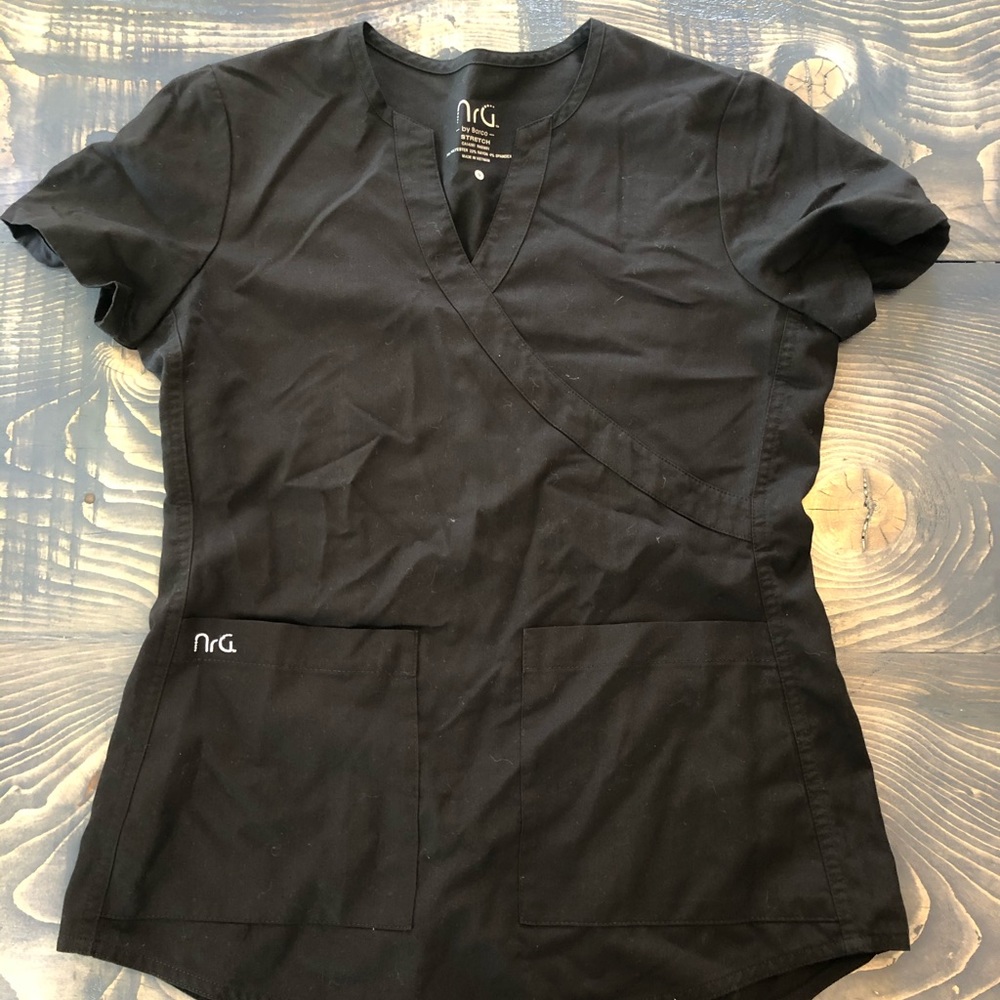 Scrub top